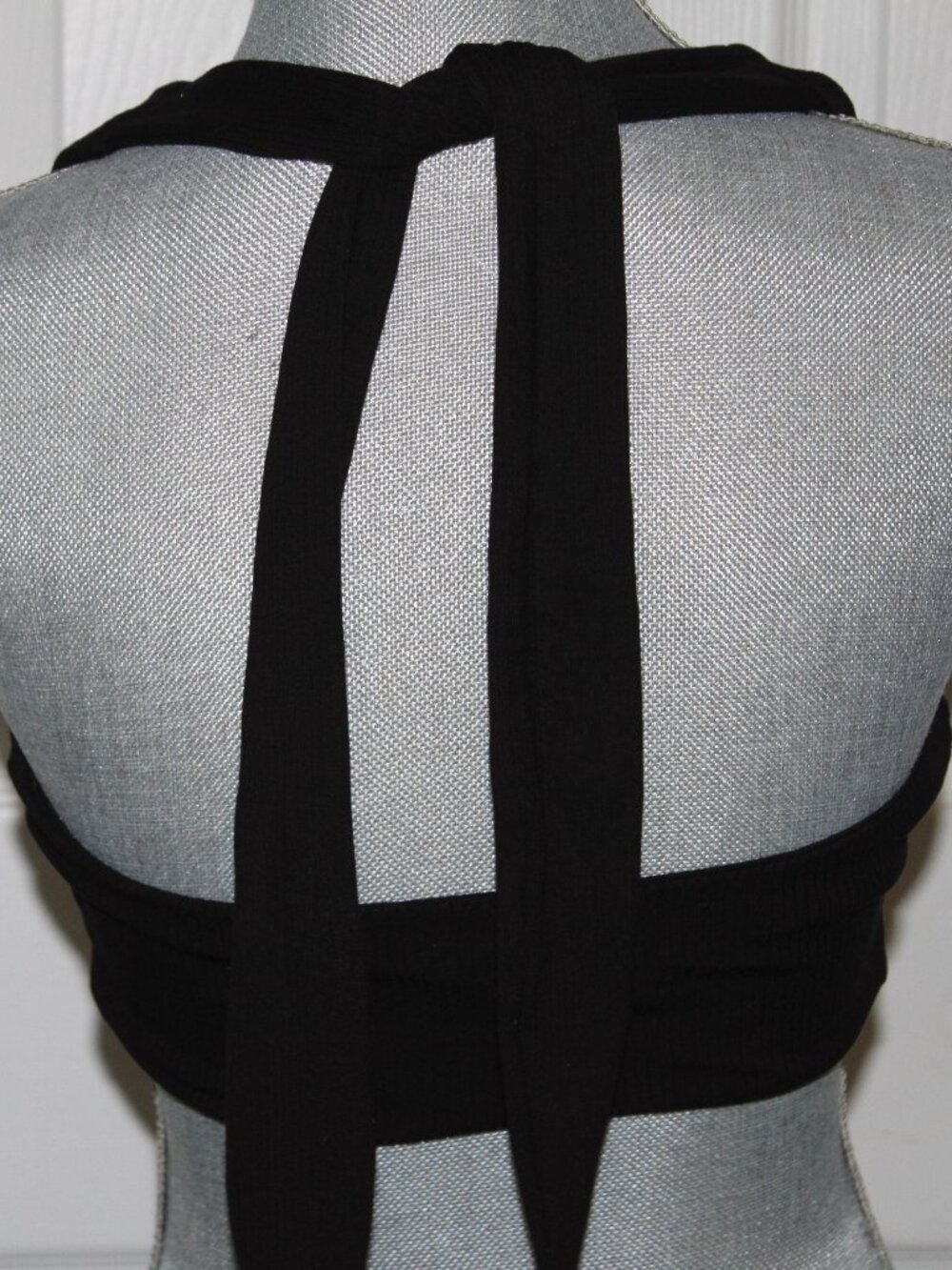Black Ribbed Halter Top - Picture 2 of 4